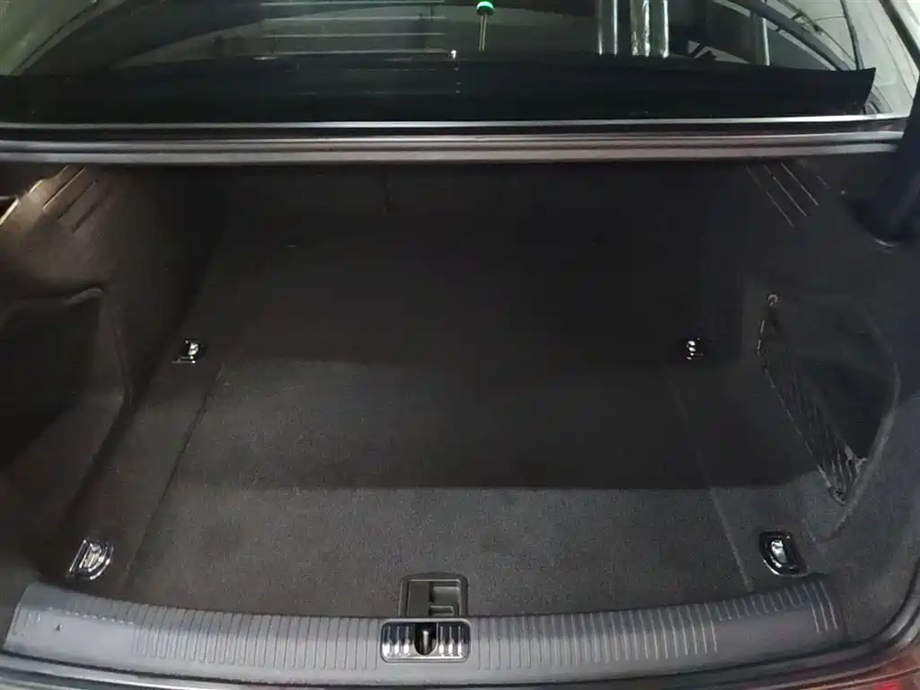 Audi A4L 2018 30th Anniversary 40 TFSI Progressive фото 19