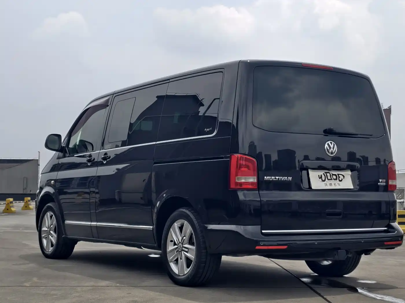 Volkswagen Multivan 2016 2012 2.0TSI 4WD Premium