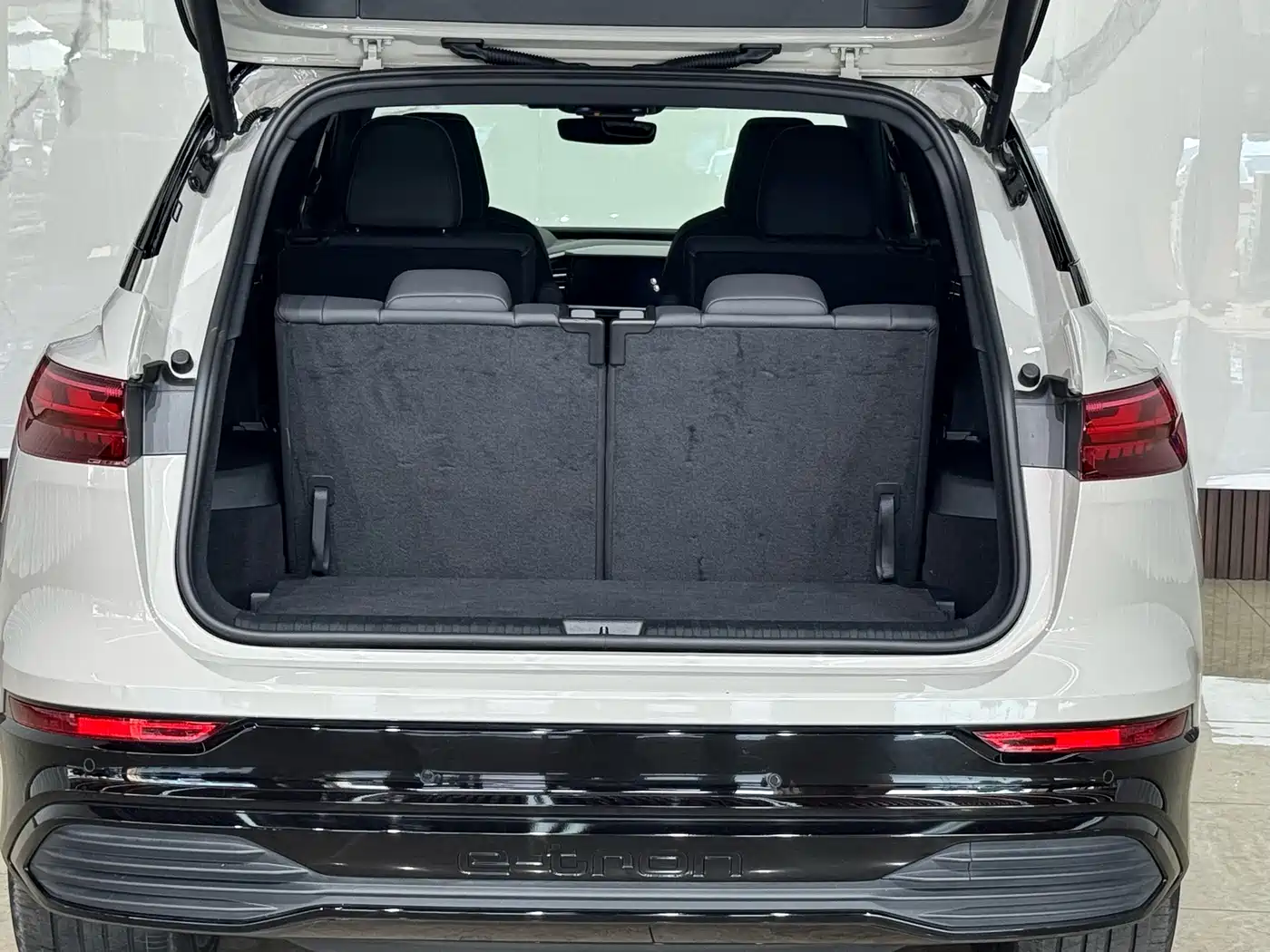 Audi Q5 e-tron 2023 2023 50 e-tron quattro Glory Edition Brocade Package