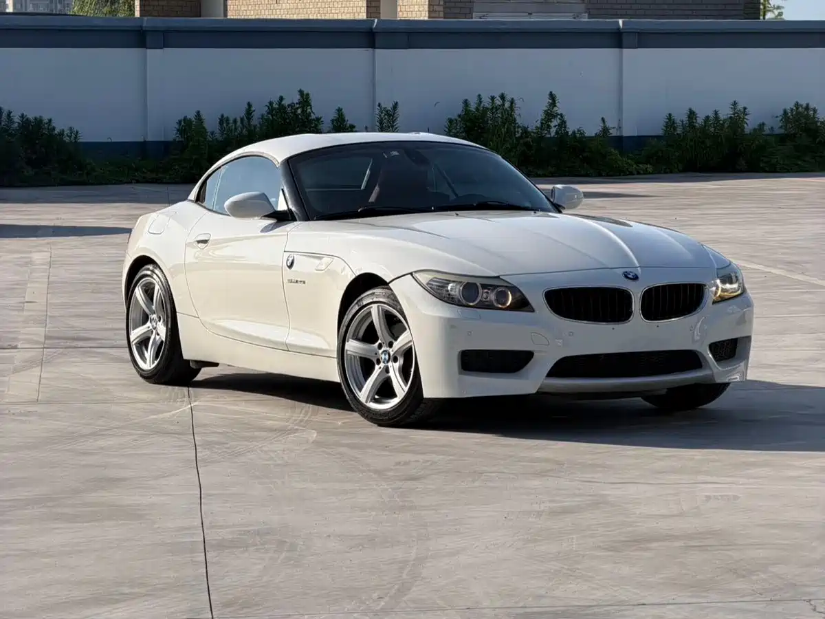 Photo 3 - BMW Z4