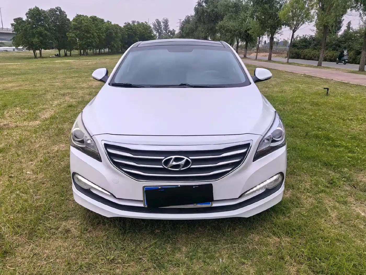 Hyundai Mistra 2016 1.8L Auto Premium DLX фото 2