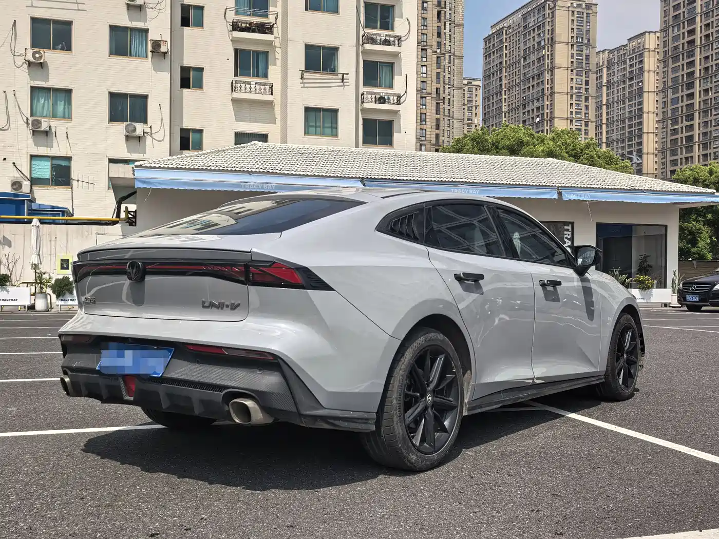 CHANGAN UNI-V