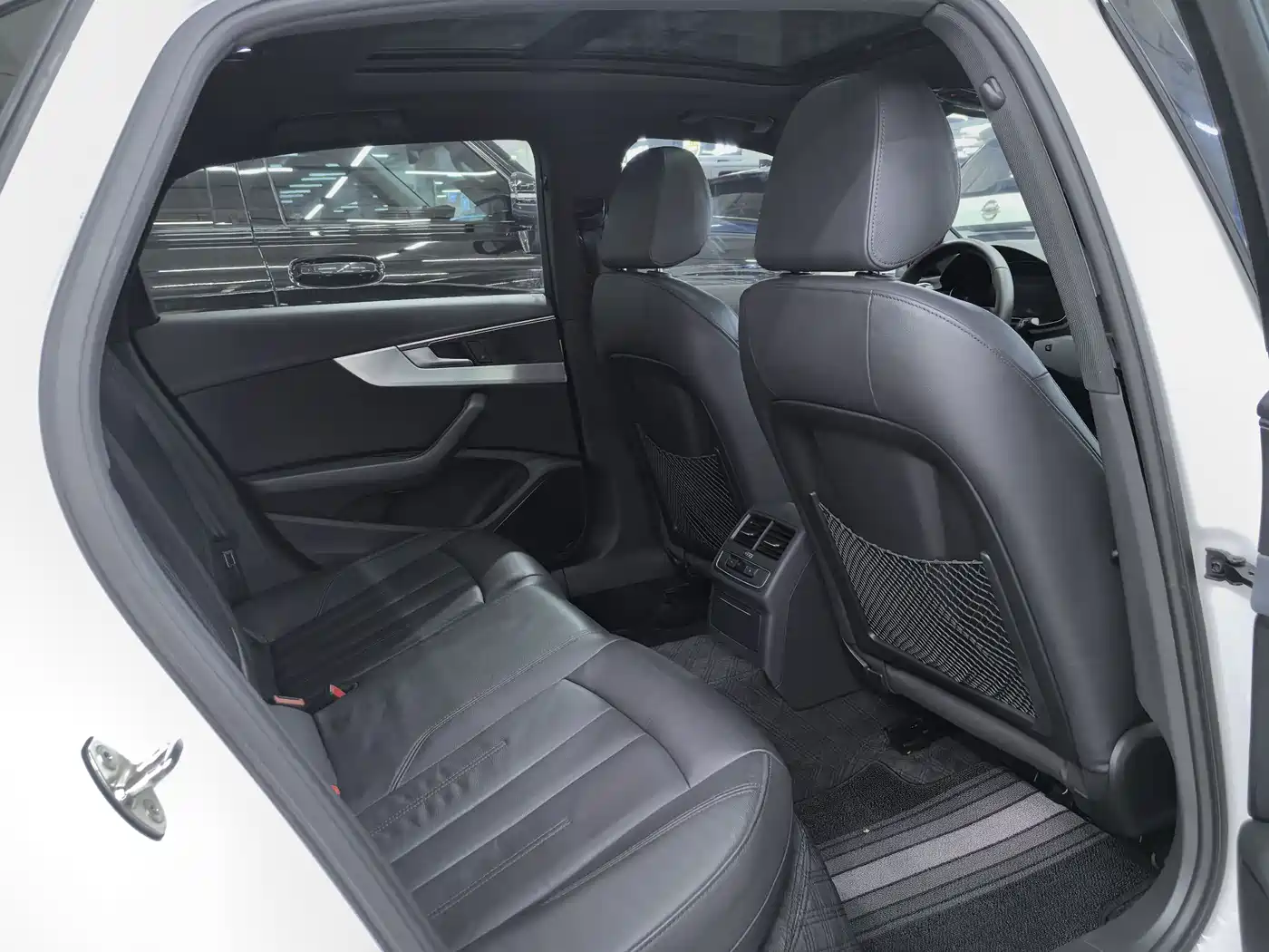 Audi A4L 2019 40 TFSI Fashion (China V) фото 11