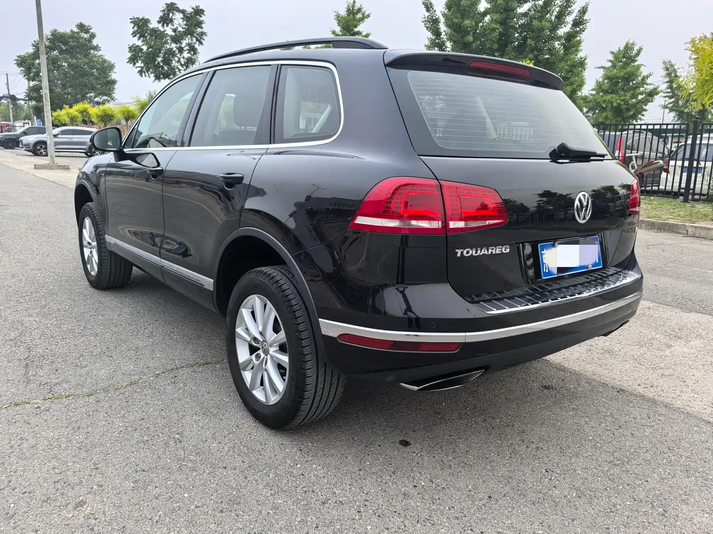 Volkswagen Touareg 2017 3.0TSI Explorer Edition фото 3