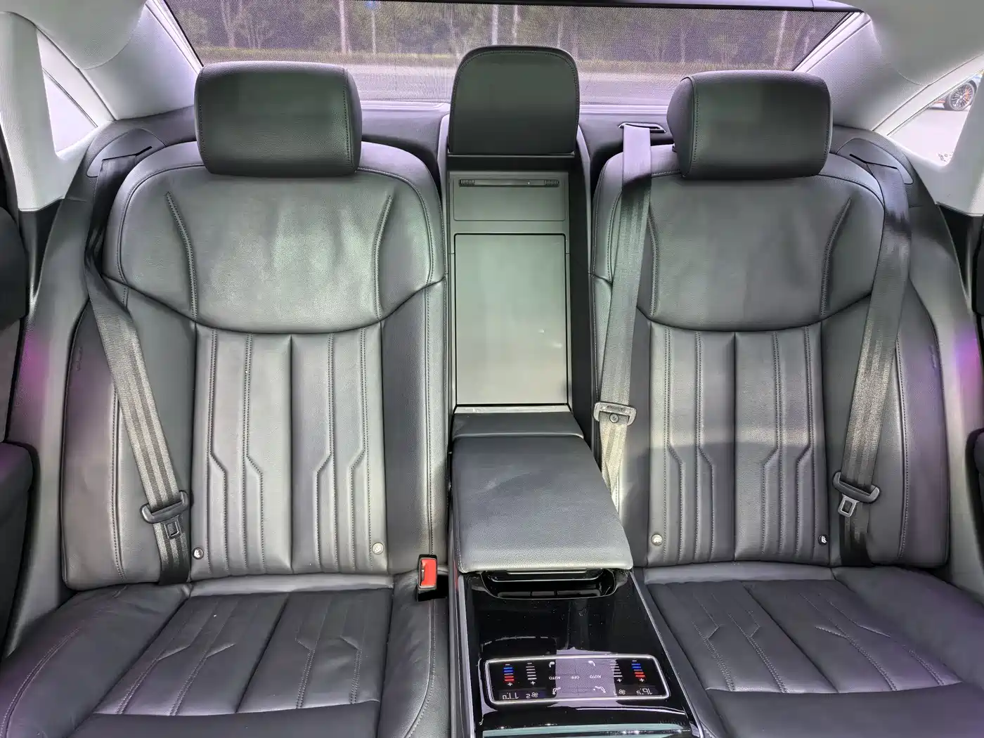 Audi A8 2018 A8L 55 TFSI quattro Launch Elite фото 10