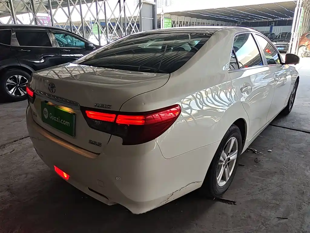 Toyota Reiz 2013 2.5S Elite Edition фото 7