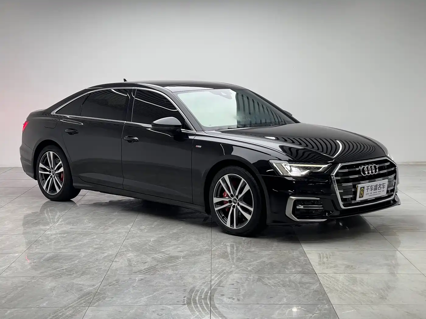 Audi A6L 2023 Facelift 40 TFSI Luxury Dynamic фото 3