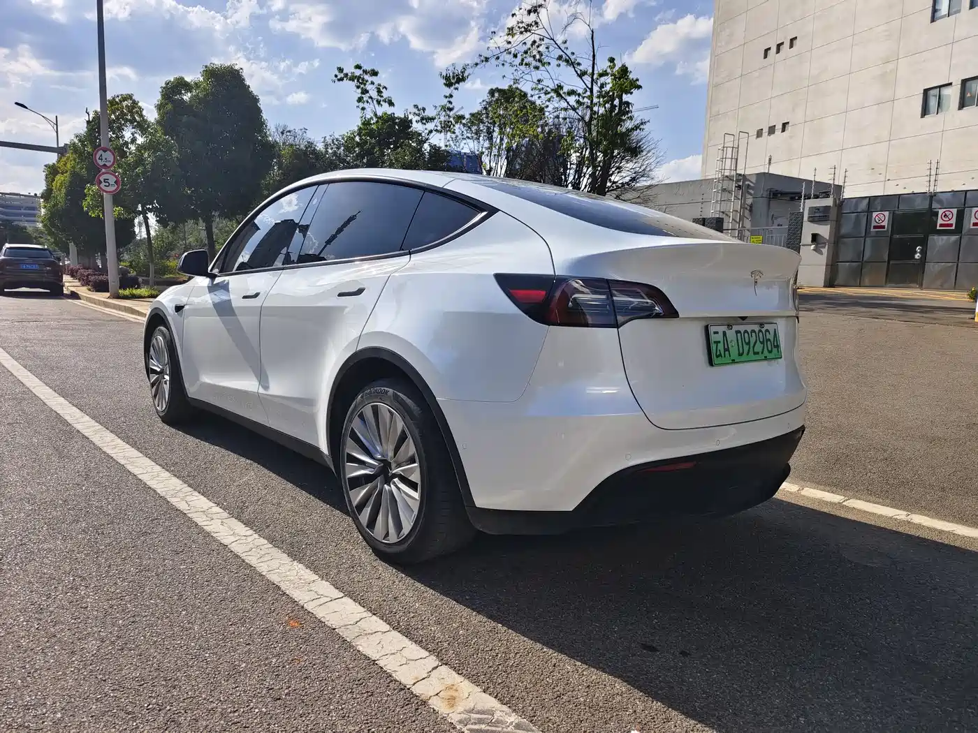 Tesla Model Y 2021 2021 Facelift Long Range AWD 3D5