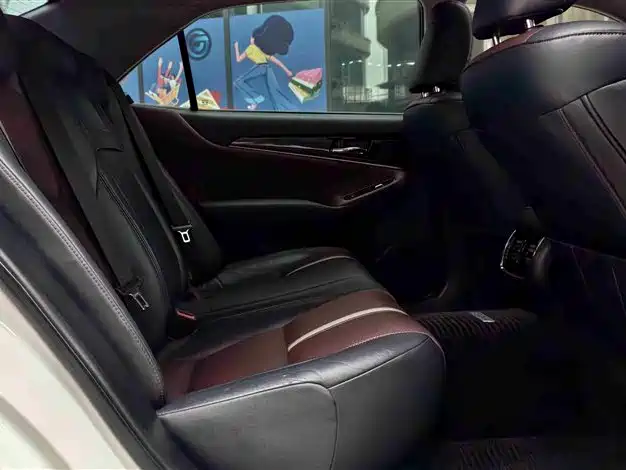 Toyota Crown 2017 2.0T Sport Edition фото 20