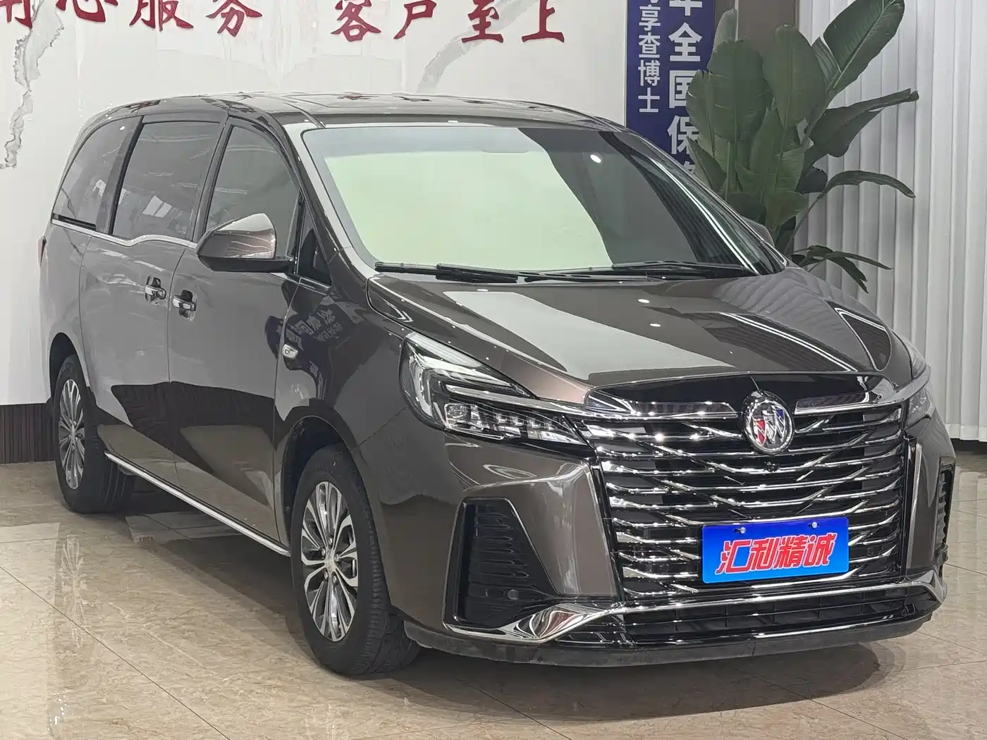 Buick GL8 2023 Land Business Class 652T Luxury фото 3