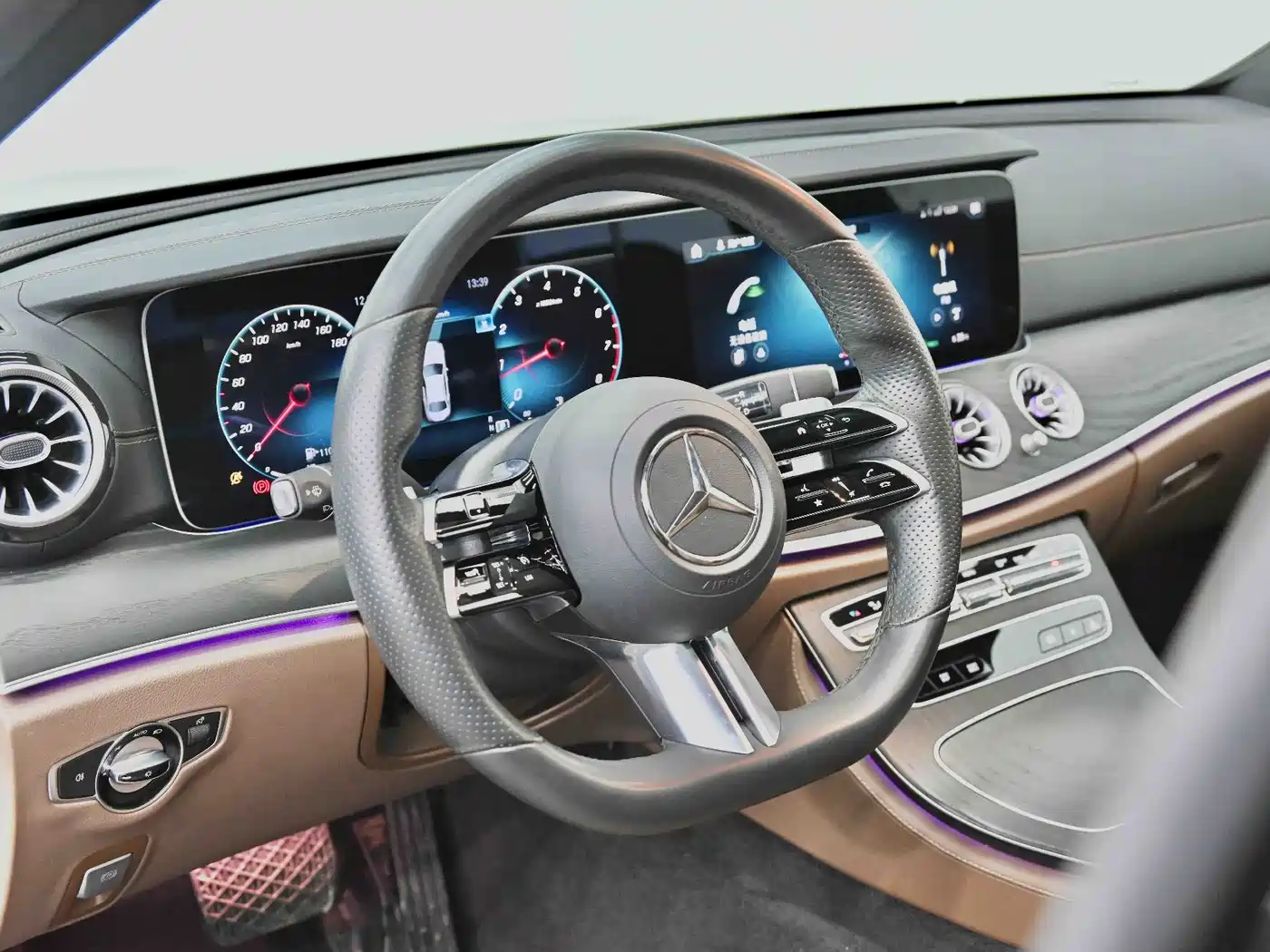 Mercedes-Benz E-Class 2021 E 300 L Sport Fashion фото 31