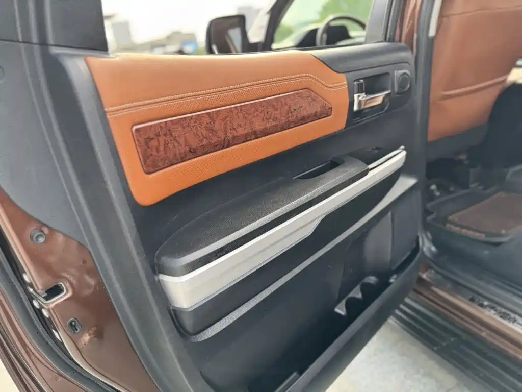 Toyota Tundra 2014 2014 5.7L 1794 Edition