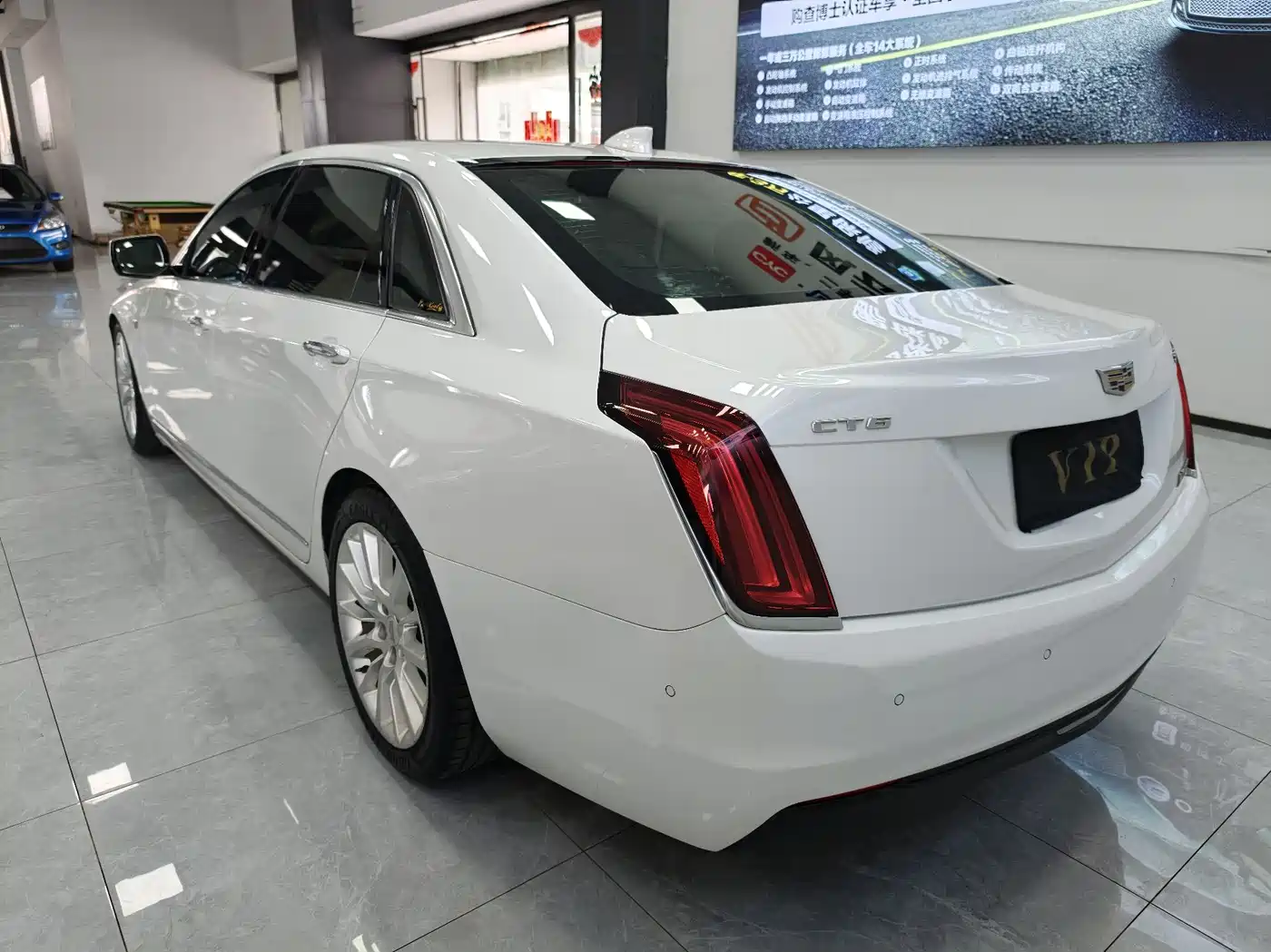 Photo 20 - Cadillac CT6