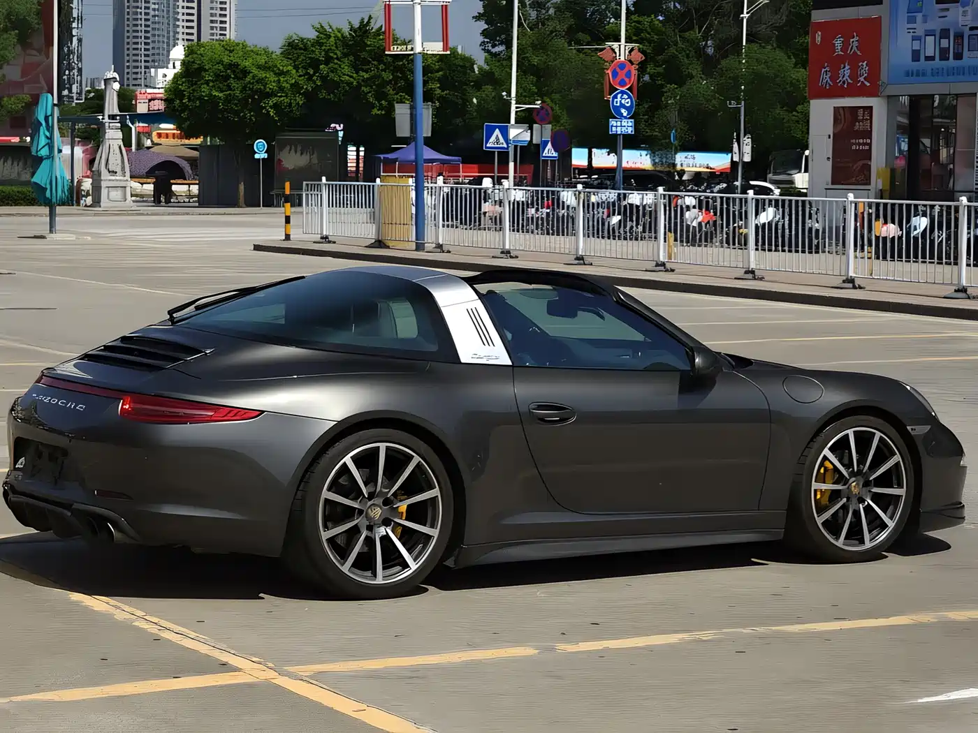 Porsche 911 2014 Targa 4 3.4L фото 6