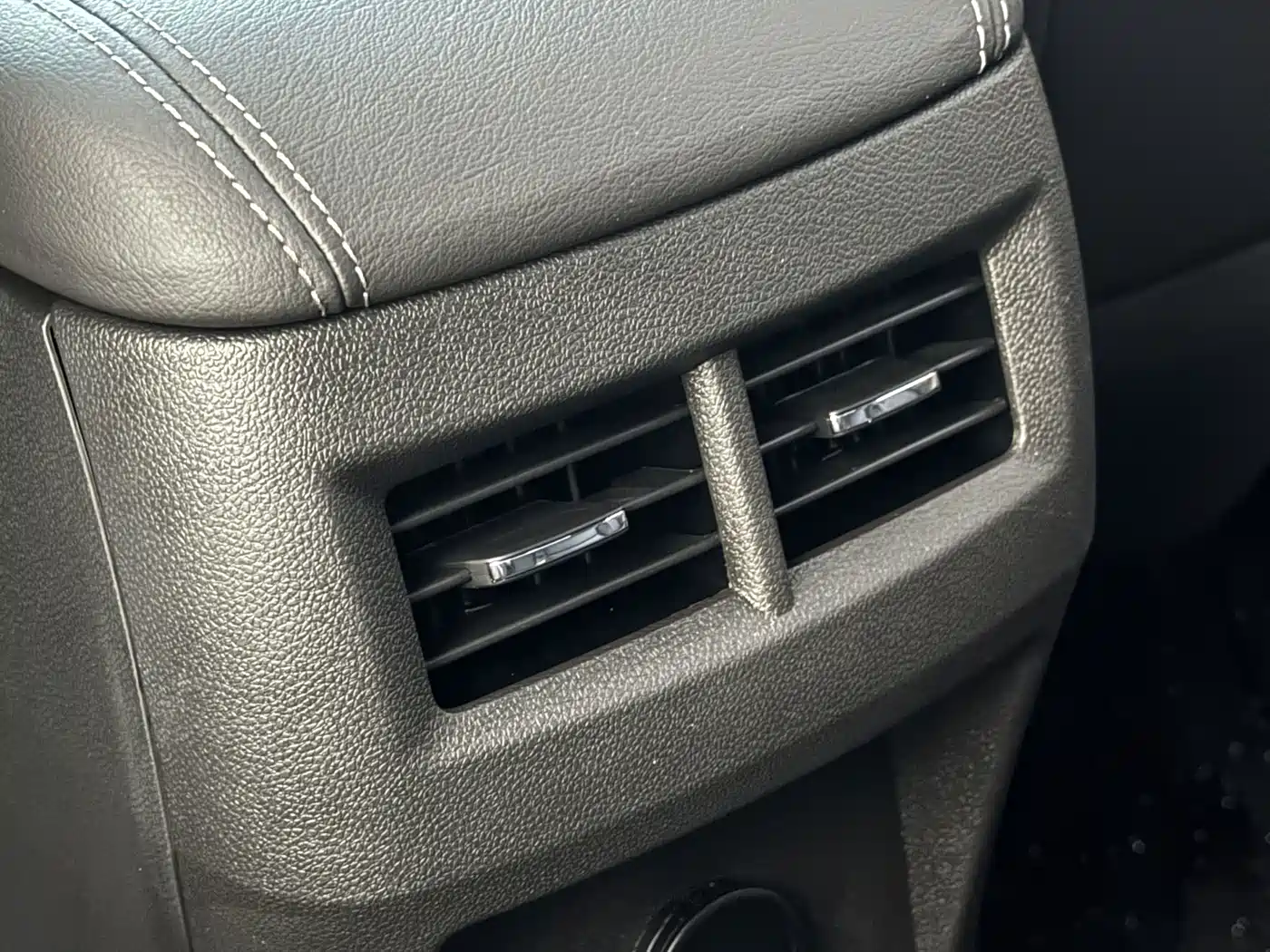 Cadillac CT4 2024 2023 28T Luxury Model