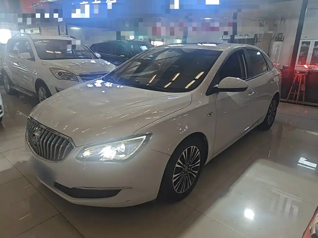 Фото 1 - Buick Excelle