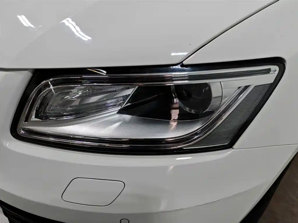 Audi Q5 2017 40 TFSI Technology фото 13