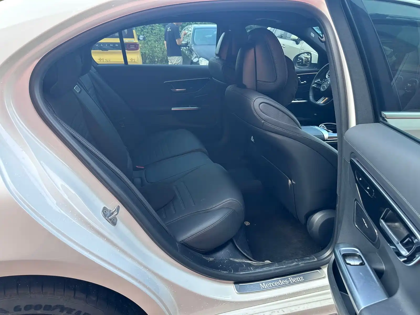 Фото 15 - Mercedes-Benz C-Class