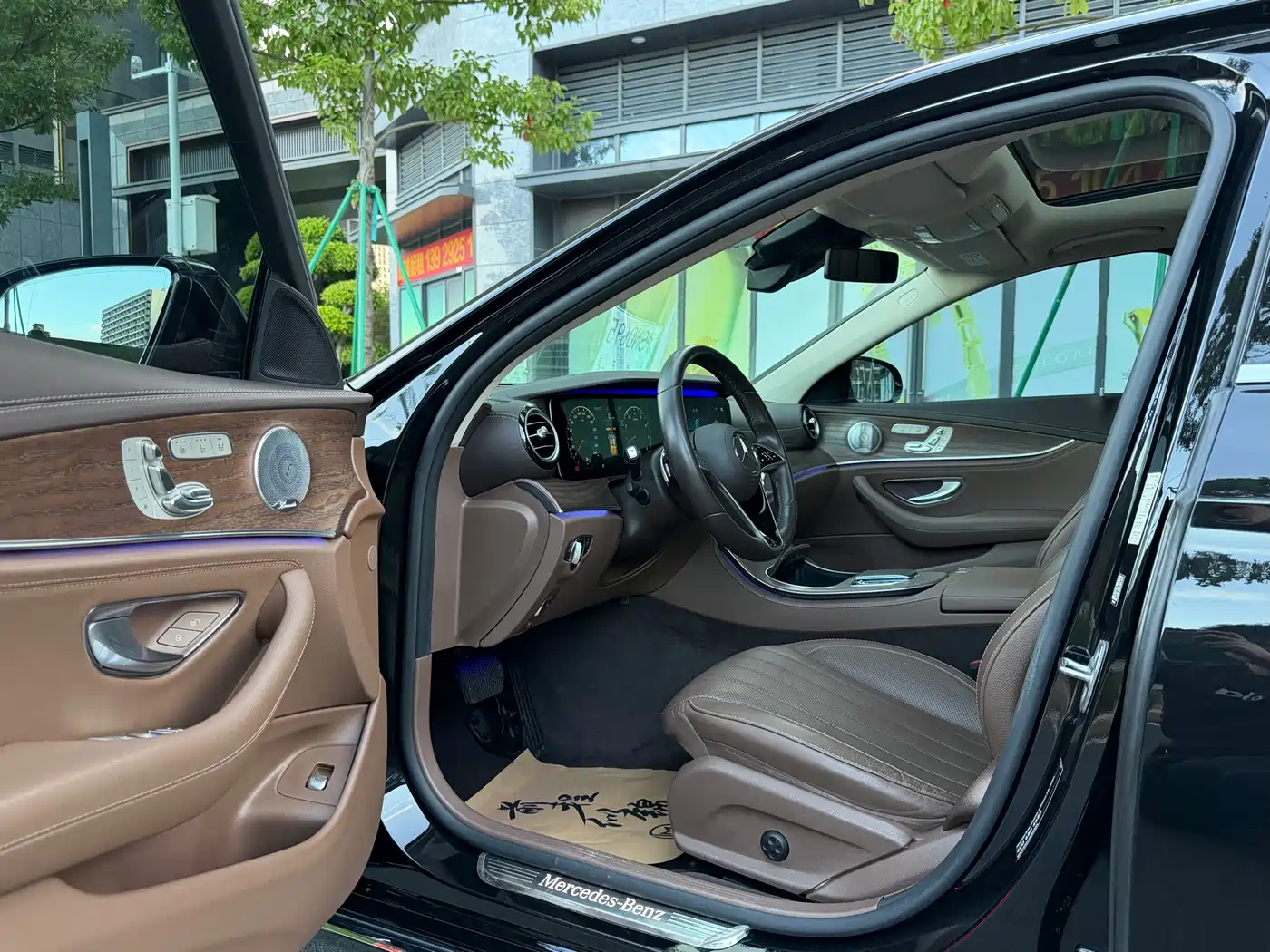 Mercedes-Benz E-Class 2021 E 300 L Premium фото 4