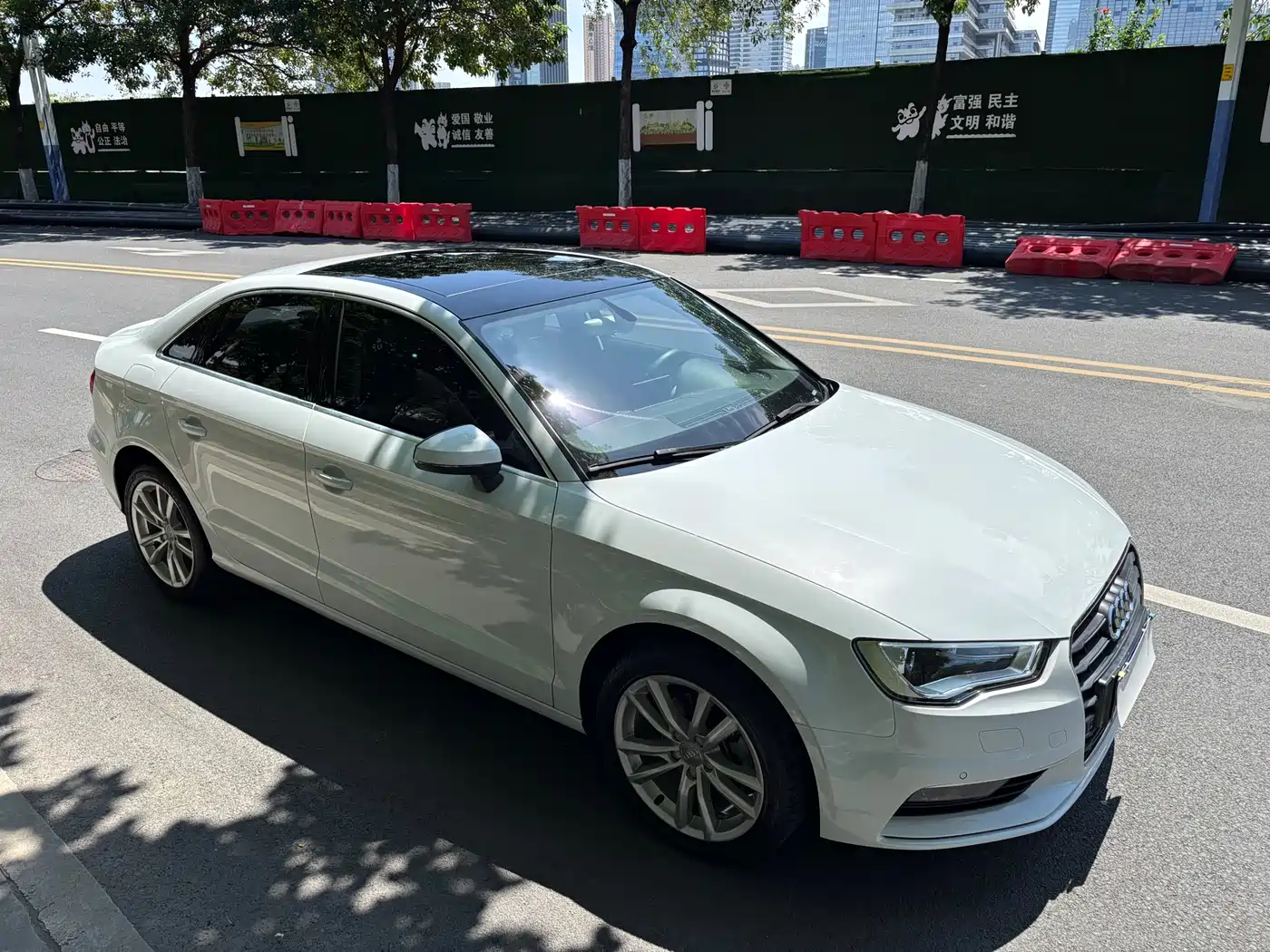 Audi A3 2015 Limousine 35 TFSI Millionth Anniversary Comfort Enjoyment Type фото 25
