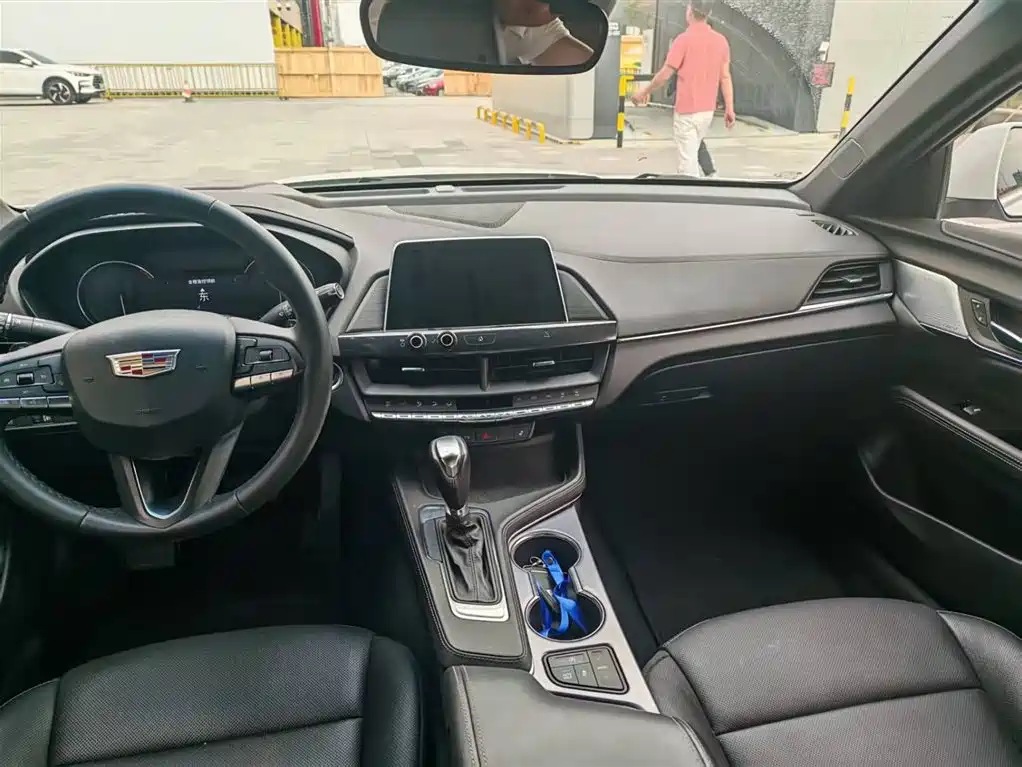 Cadillac CT4 2021 28T Luxury Model фото 4
