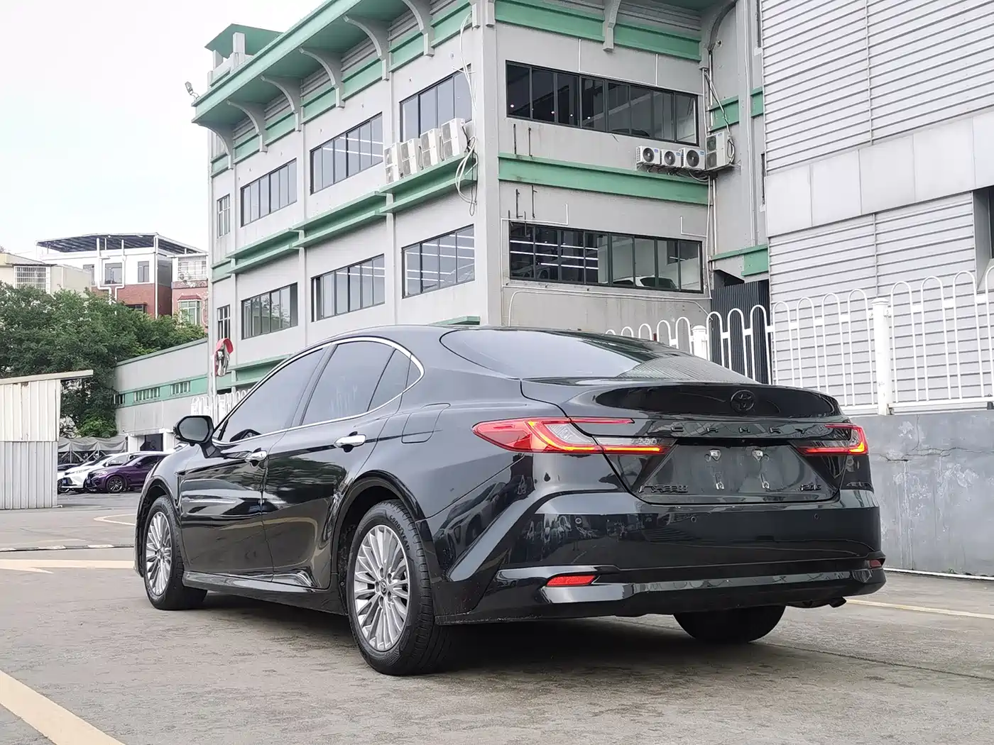 Toyota Camry 2024 2.0G Premium Edition фото 4