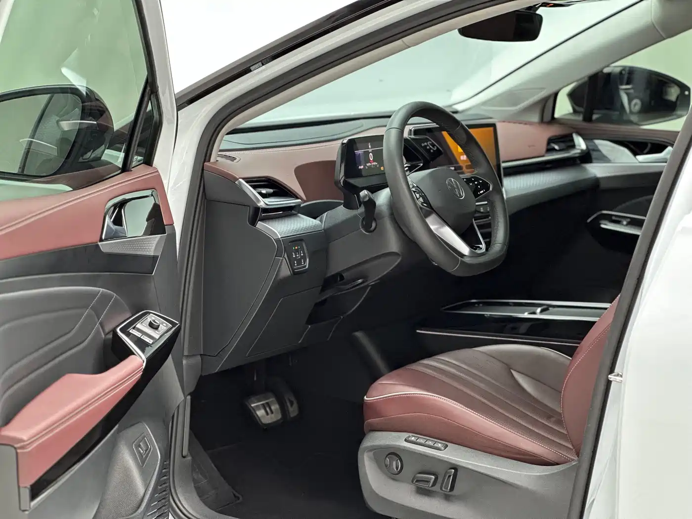 Volkswagen ID.6 X 2021 Pro Intelligent Long Range Edition фото 13