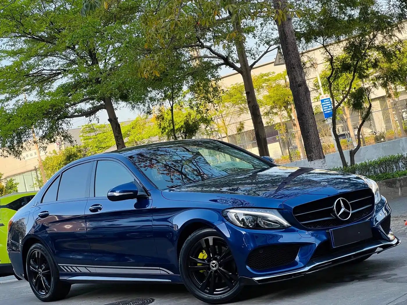 Mercedes-Benz C-Class 2018 C 200 L Sport Edition фото 4