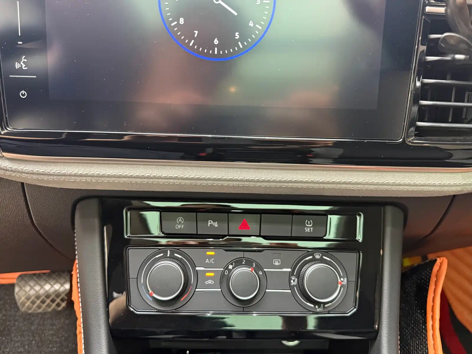 Фото 14 - Jetta VS7
