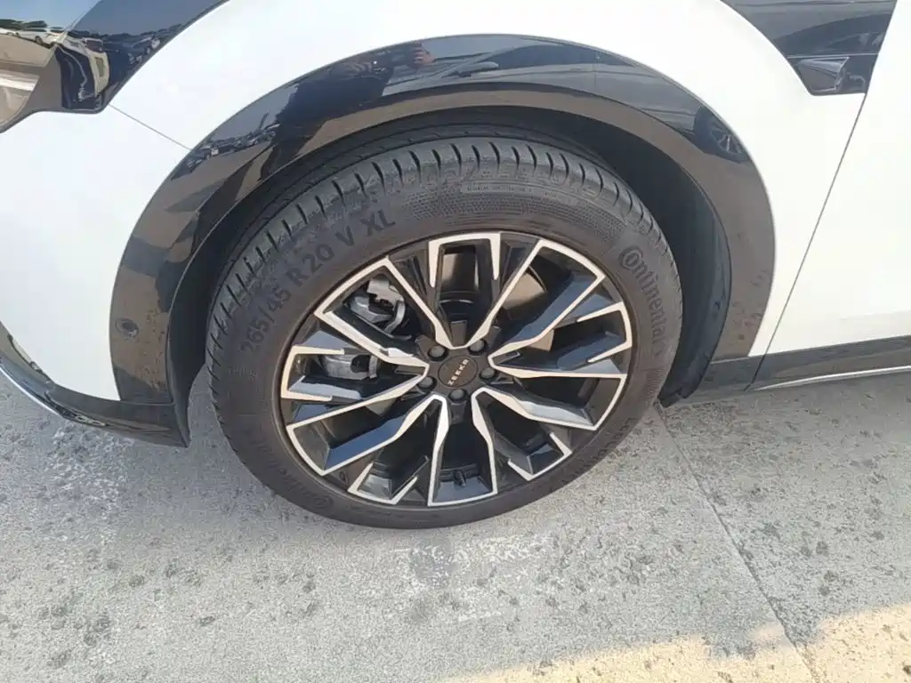 ZEEKR 7X 2025 2025 Model 75kWh RWD Smart Driving Edition