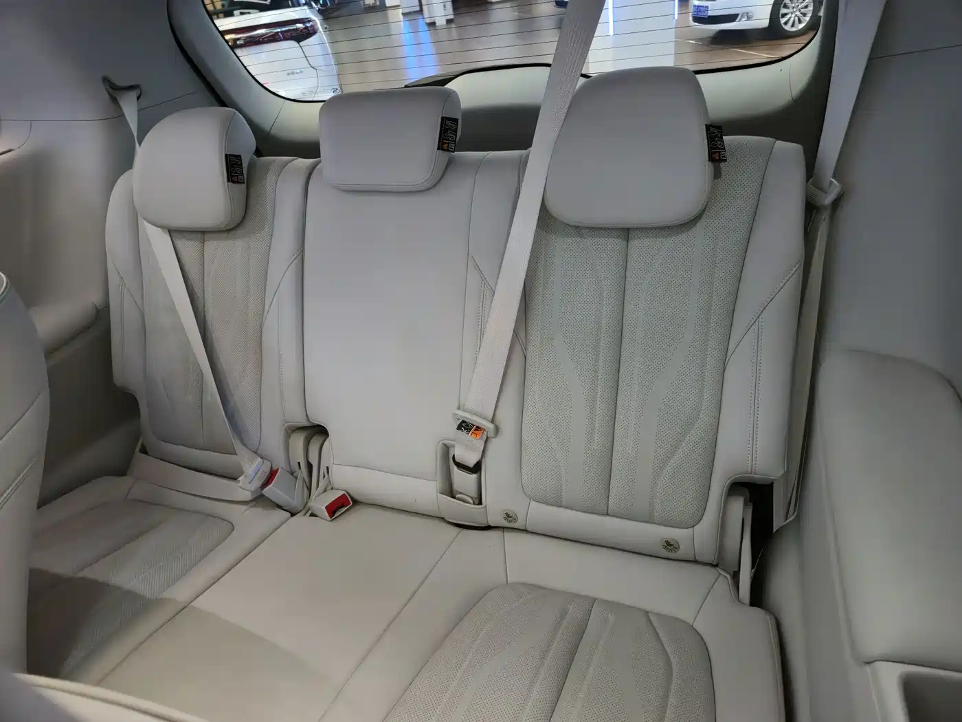 Buick GL8 New Energy 2024 2024 Landglory Luxury Edition 7-Seater
