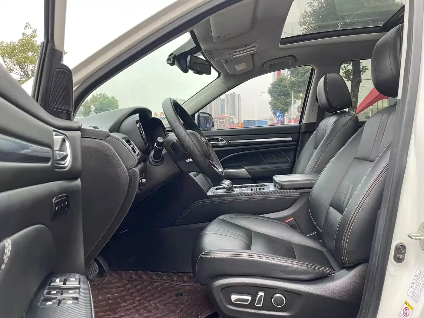 GAC Trumpchi Trumpchi GS8 2020 Model 390T FWD Luxury Smart Connect (7-seater) фото 4