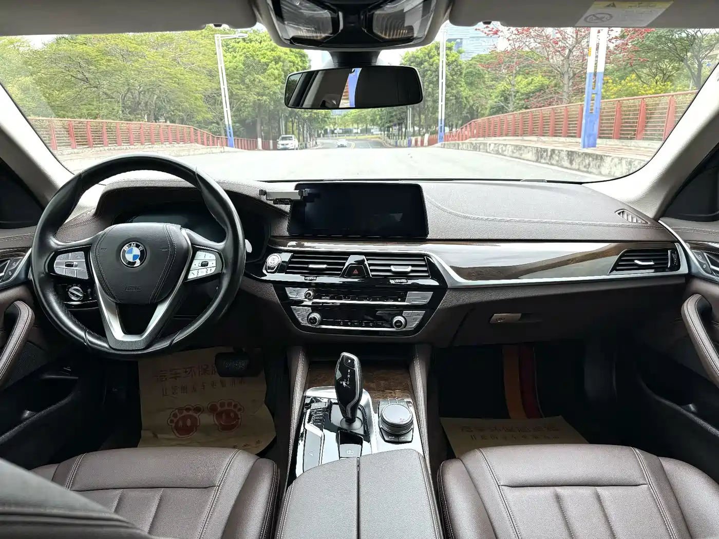 BMW 5 Series 2020 525Li Luxury Package фото 10