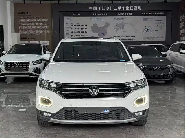 Volkswagen T-ROC 2021 280TSI DSG 4WD Luxury Connected — фото 2