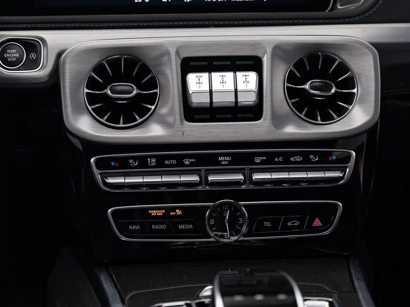 Mercedes-Benz G-Class 2022 G 500 фото 15