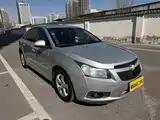 Photo 3 - Chevrolet Cruze