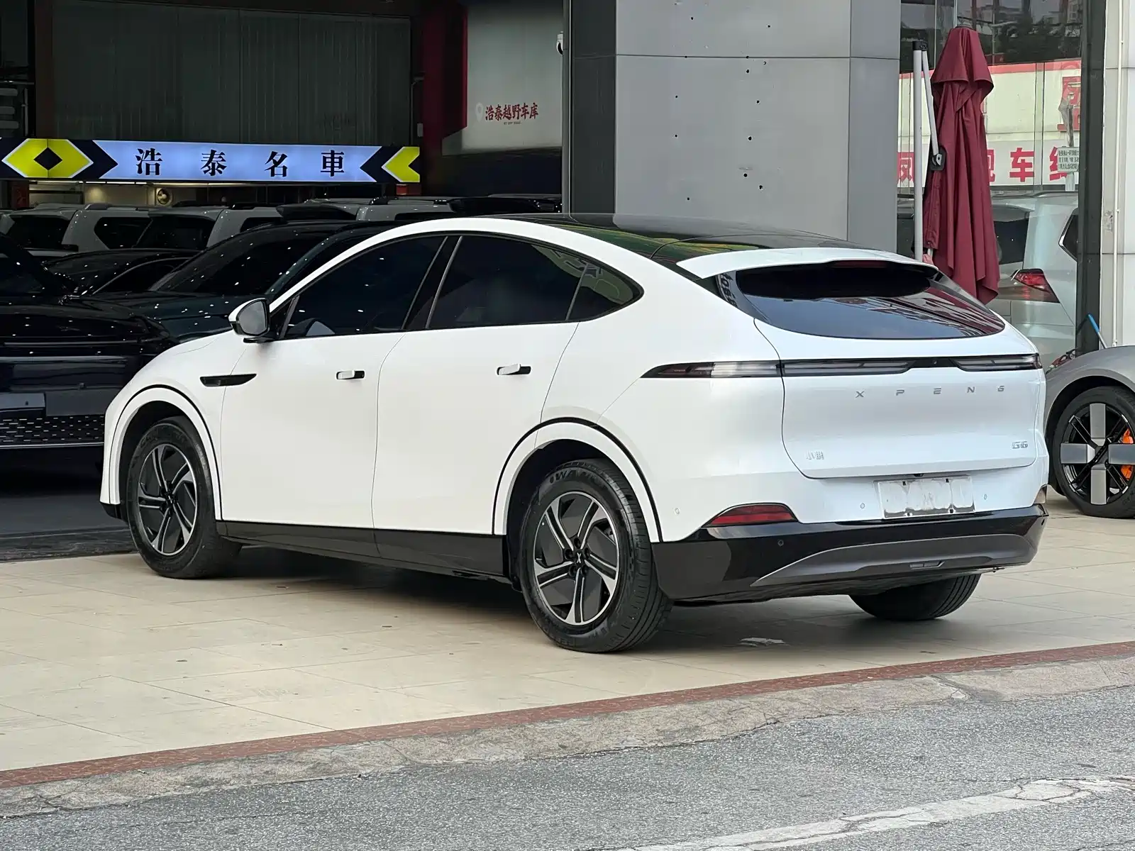 Фото 4 - XPeng G6