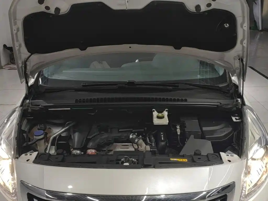 Фото 20 - Peugeot 3008