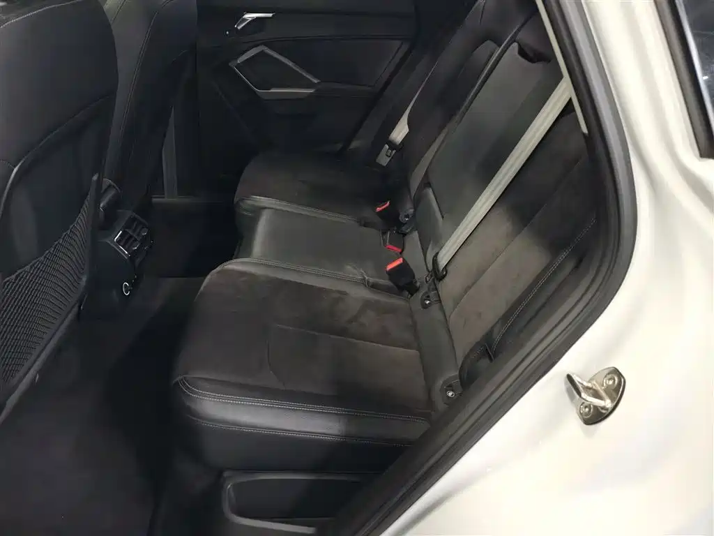 Audi Q3 2022 35 TFSI Progressive Dynamic фото 13