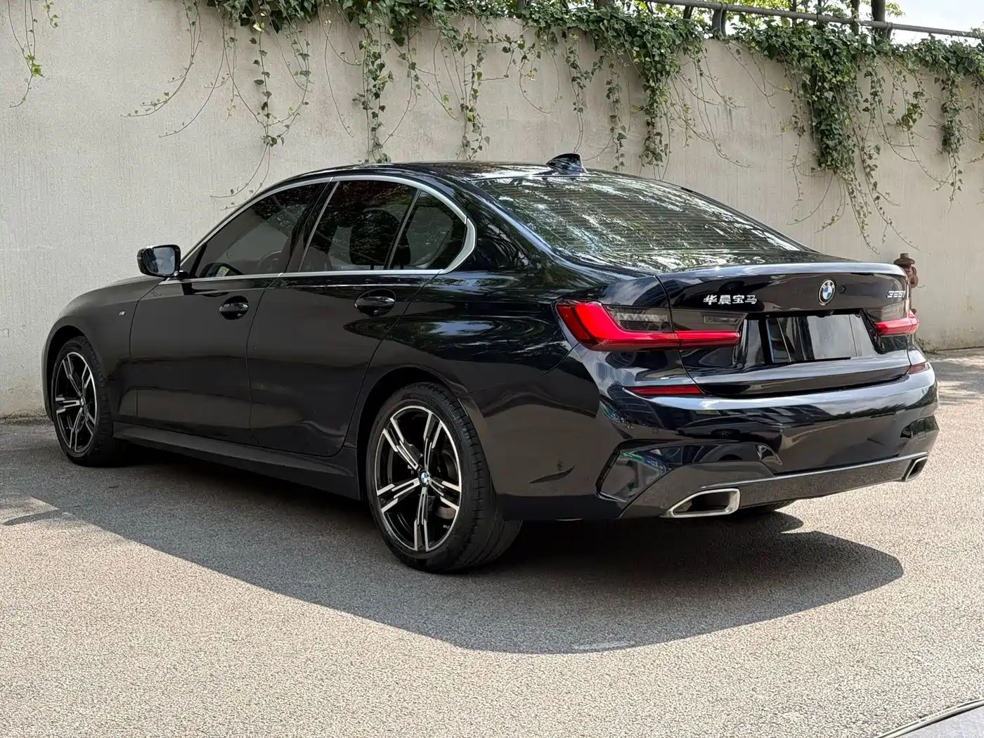 BMW 3 Series 2026 2022 325i M Sport Package