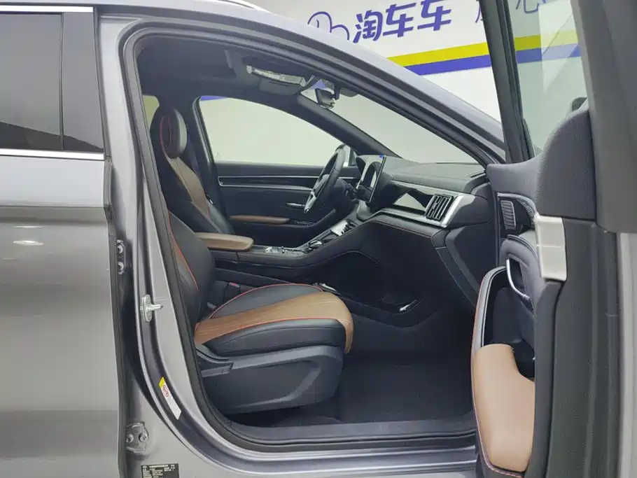 BYD Song PLUS 2020 2020 1.5T Automatic Premium