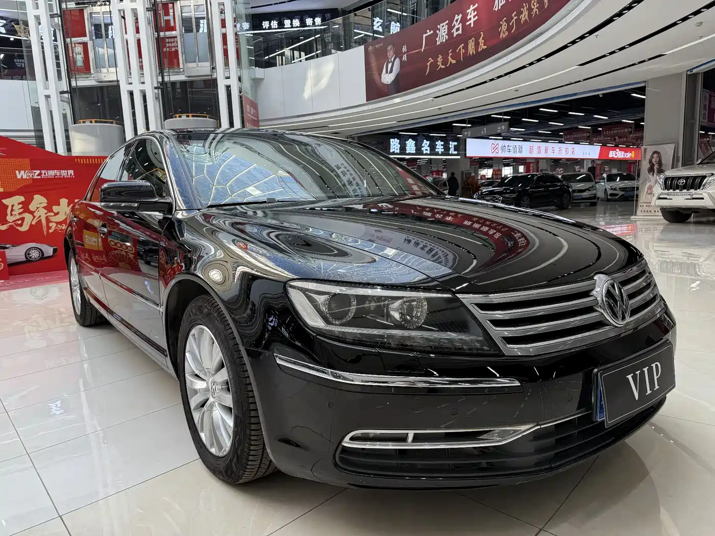 Volkswagen Phaeton 2012 3.0L Business фото 3