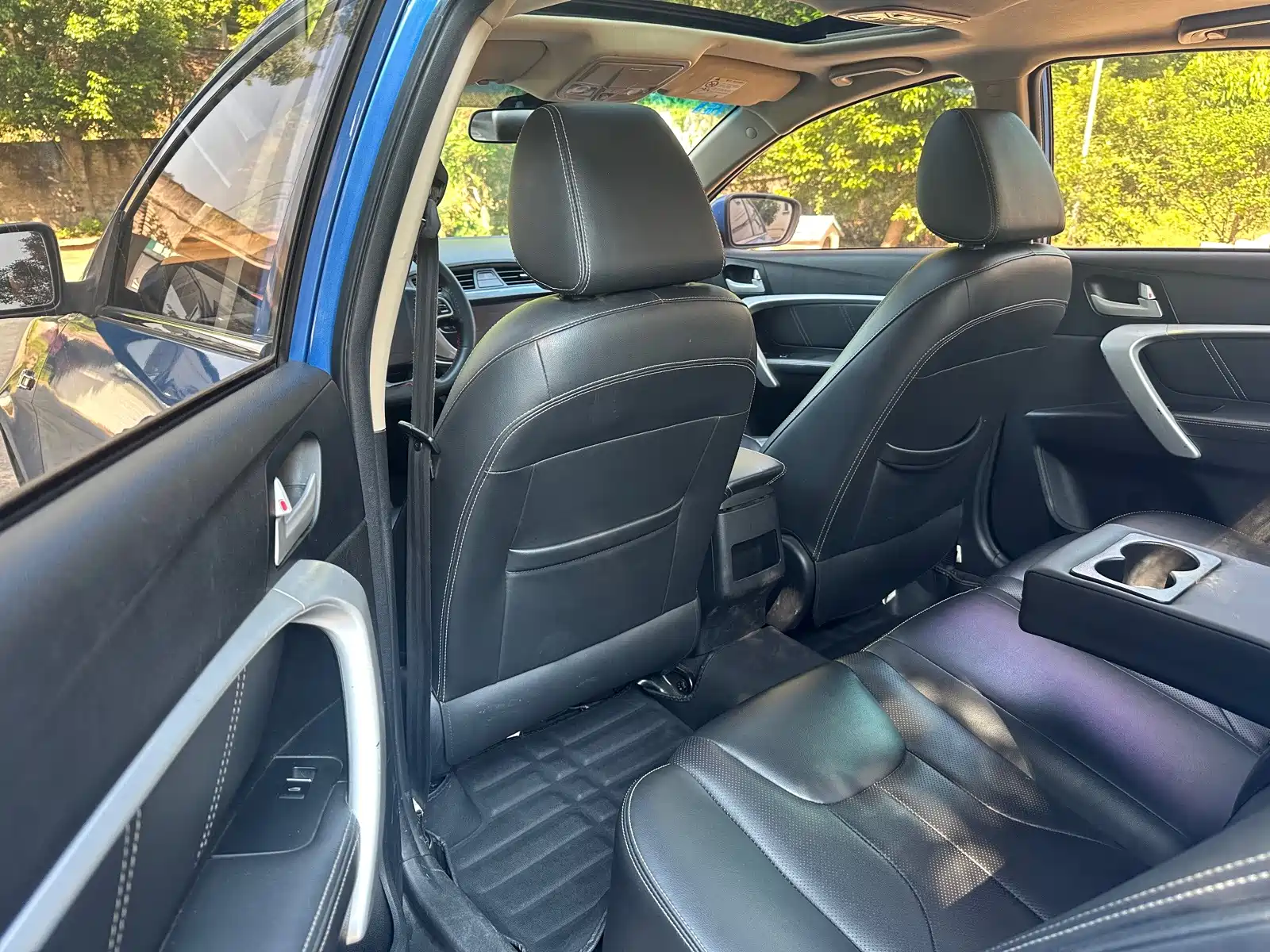 Photo 6 - Geely Emgrand