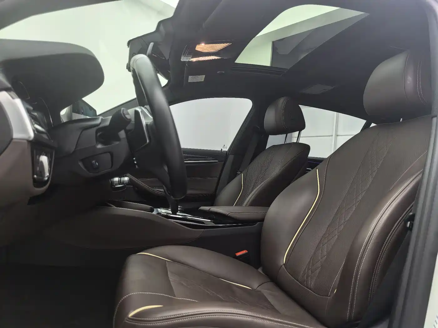 BMW 5 Series 2018 530Li Premium M Sport Package фото 17