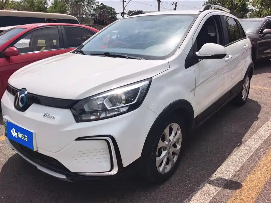 BAIC New Energy EC5 2019 New Trend Edition