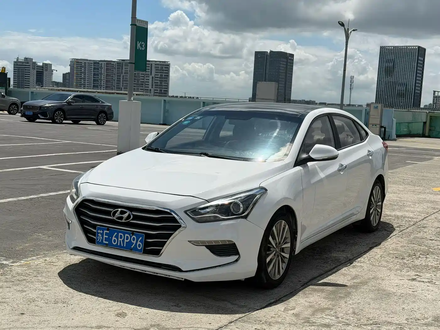 Фото 3 - Hyundai Mistra
