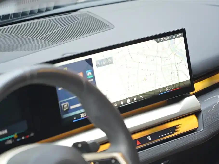 BMW 5 Series 2025 530Li Premium M Sport Package фото 16