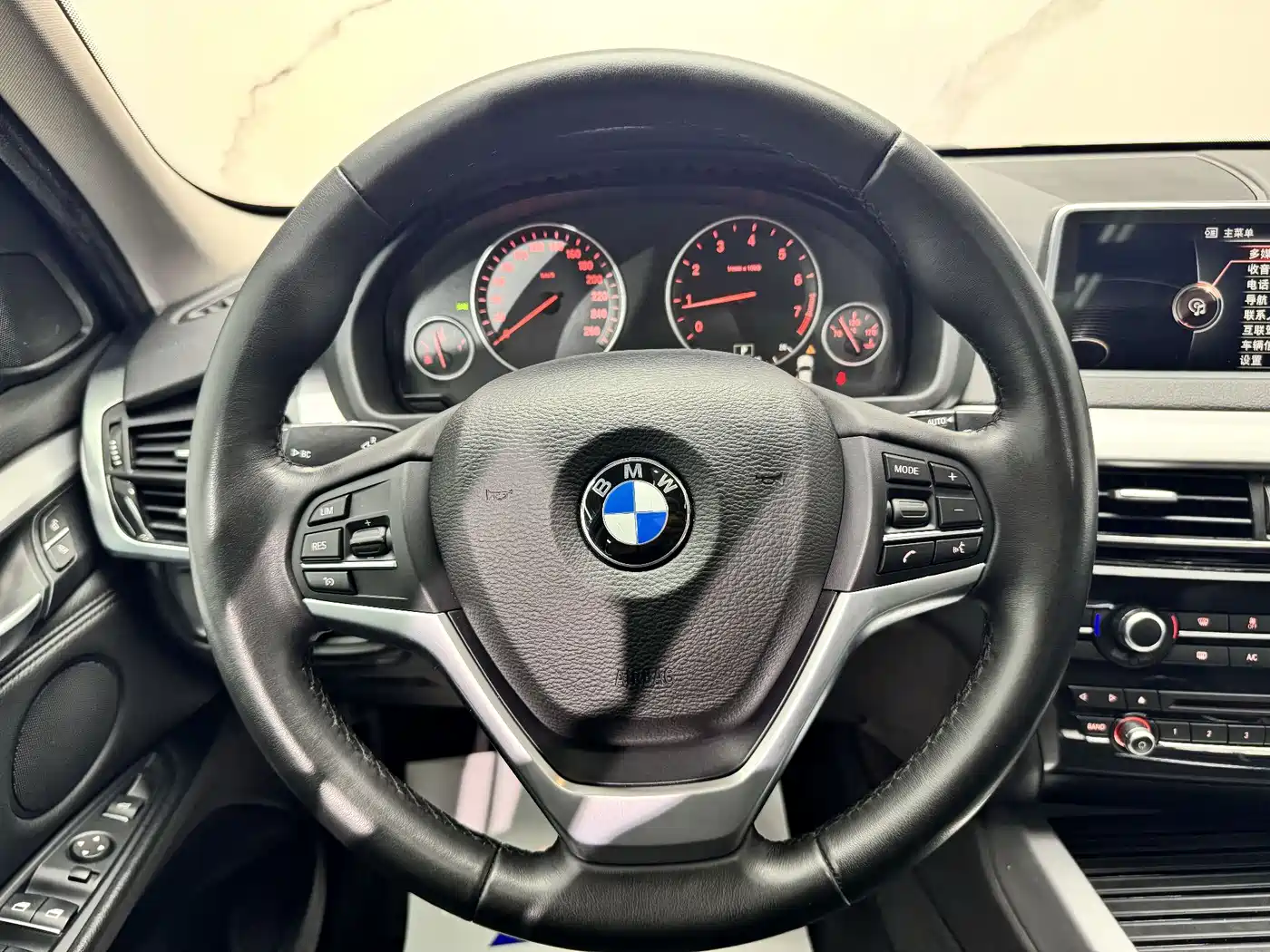 BMW X5 (Import) 2015 xDrive28i фото 13