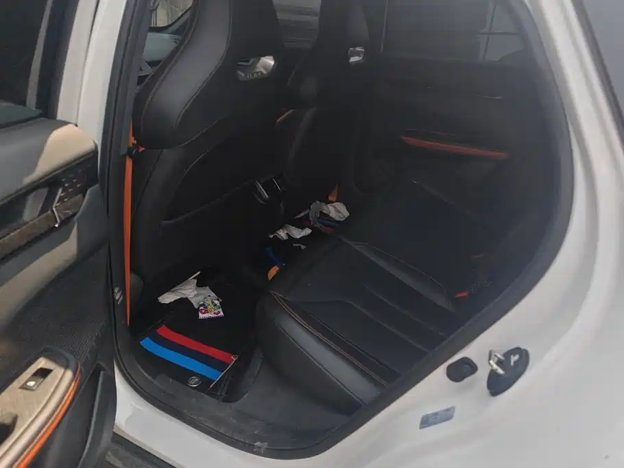 Changan UNI-V 2025 2024 1.5T High Performance Edition