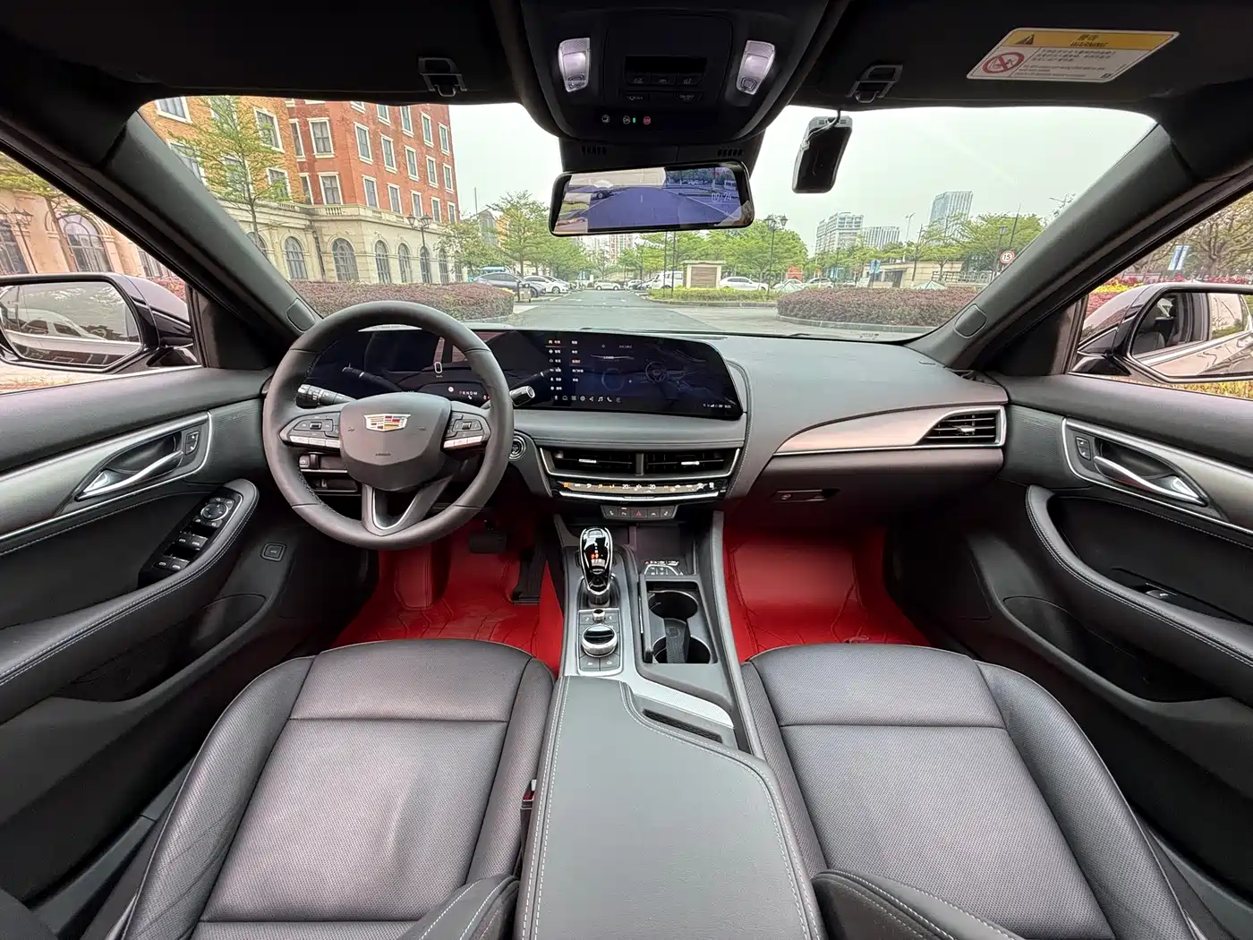 Cadillac CT5 2024 28T Luxury Model Pro фото 13